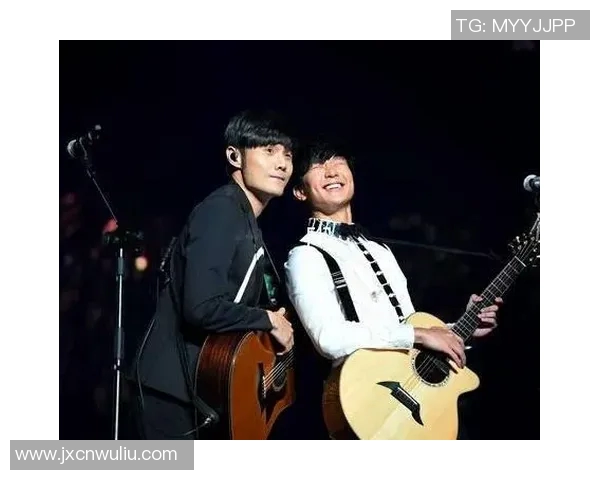 林俊杰与足球明星同框合影展现运动与音乐的完美结合