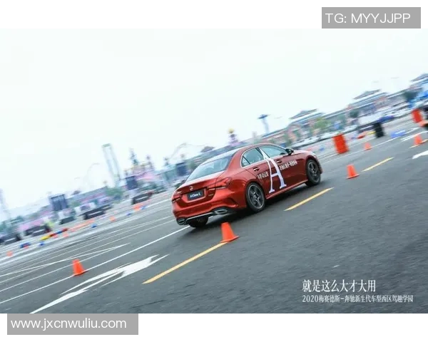 足球明星驾奥迪闪耀登场精彩瞬间回顾与幕后花絮揭秘