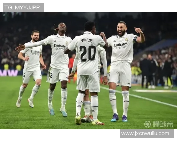 热刺与皇马精彩对决集锦回顾巅峰时刻与经典瞬间的完美呈现 热刺与皇马精彩对决集锦回顾巅峰时刻与经典瞬间的完美呈现